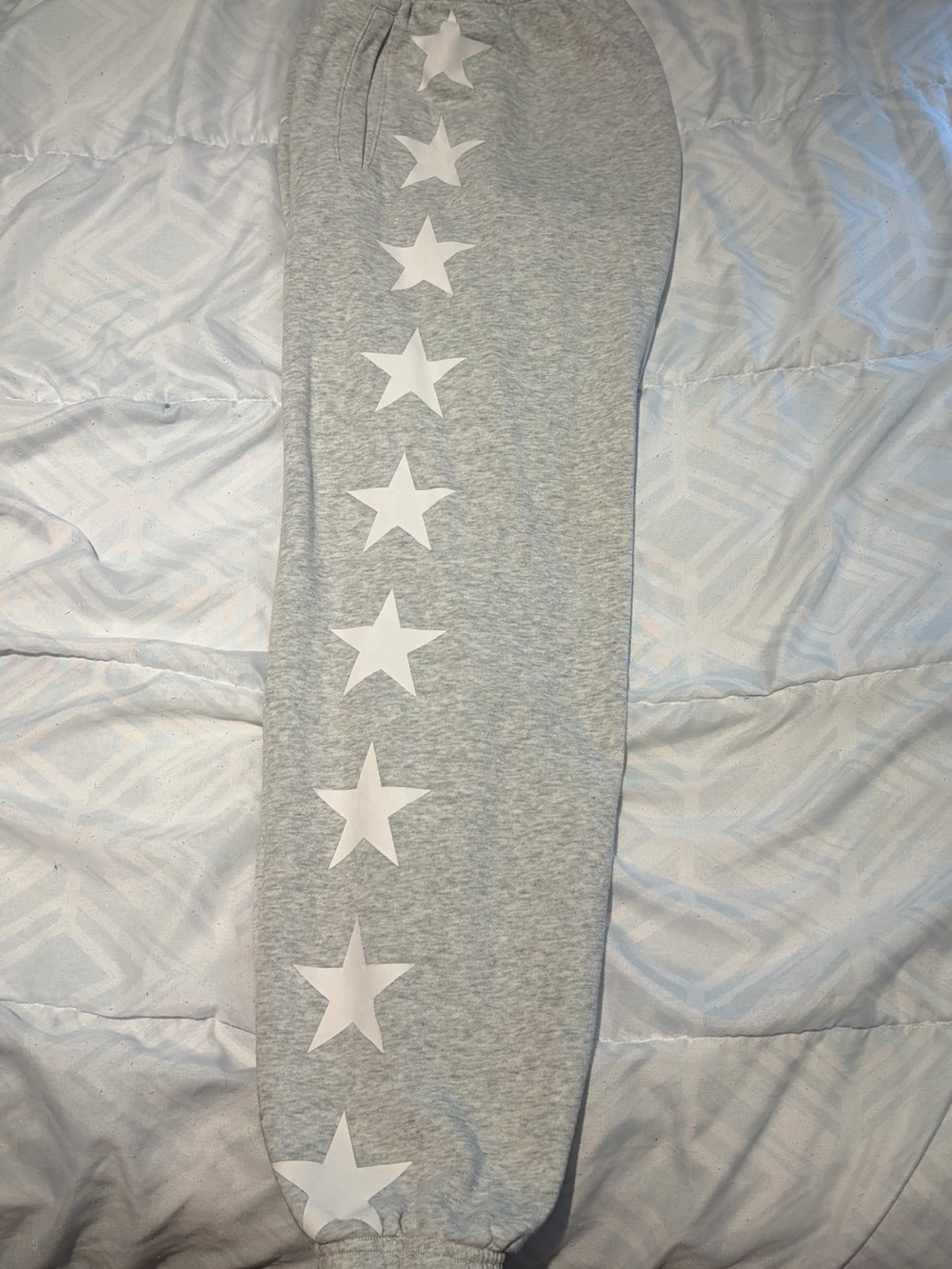 Women’s starfit gray sweatpants